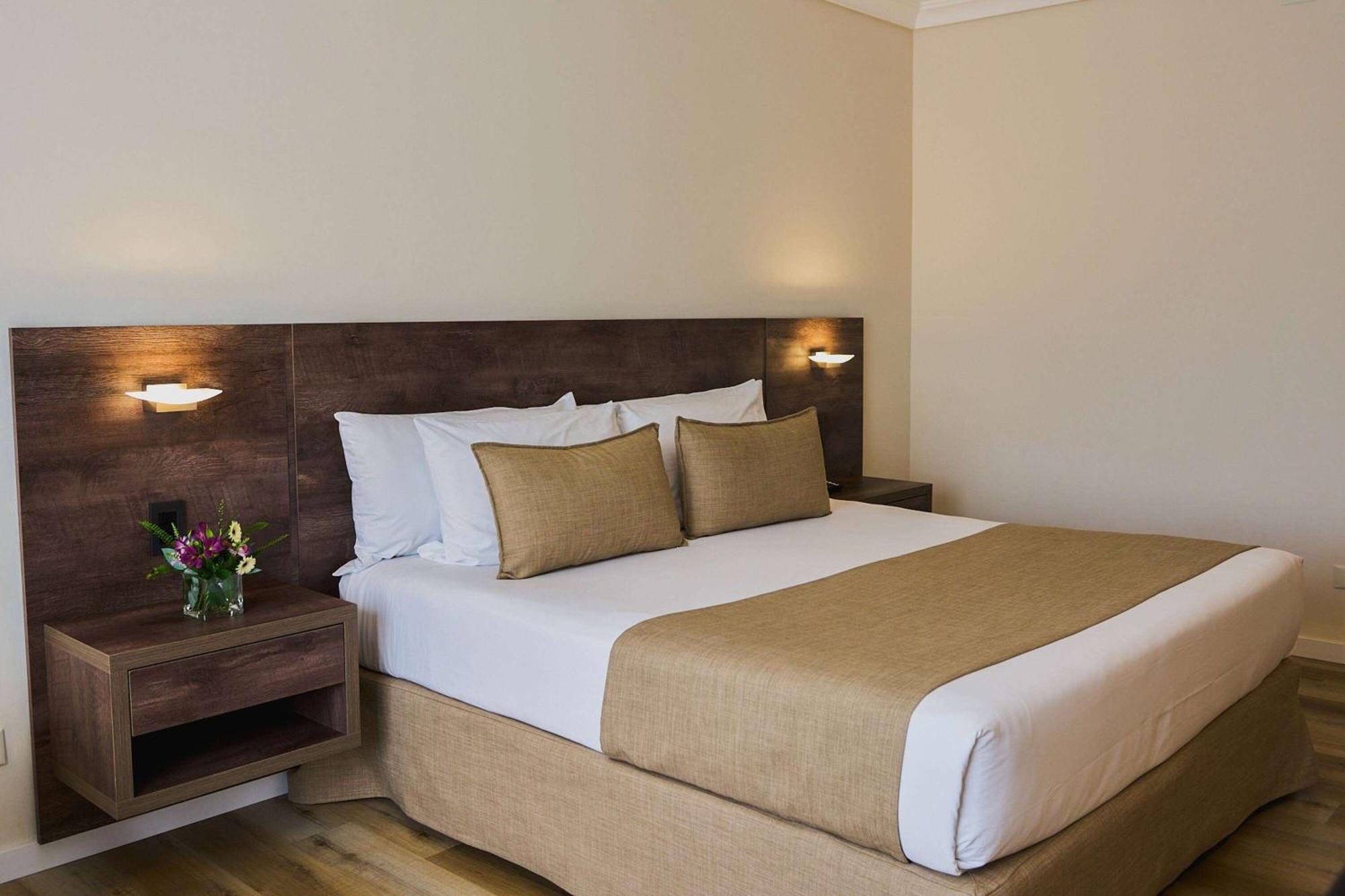 Dazzler By Wyndham Buenos Aires San Martin Hotel Bagian luar foto