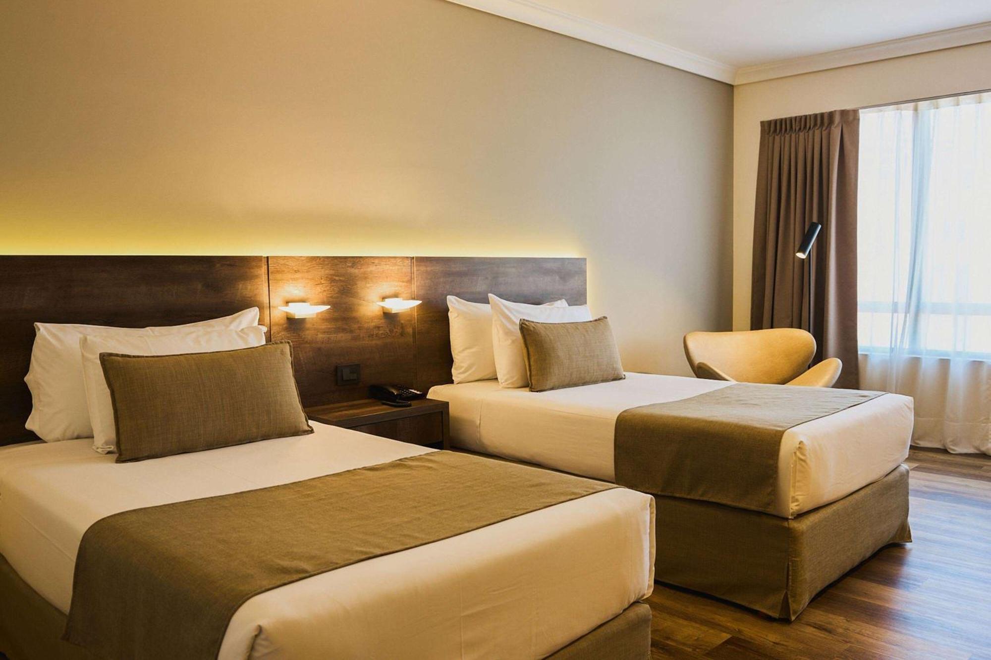 Dazzler By Wyndham Buenos Aires San Martin Hotel Bagian luar foto