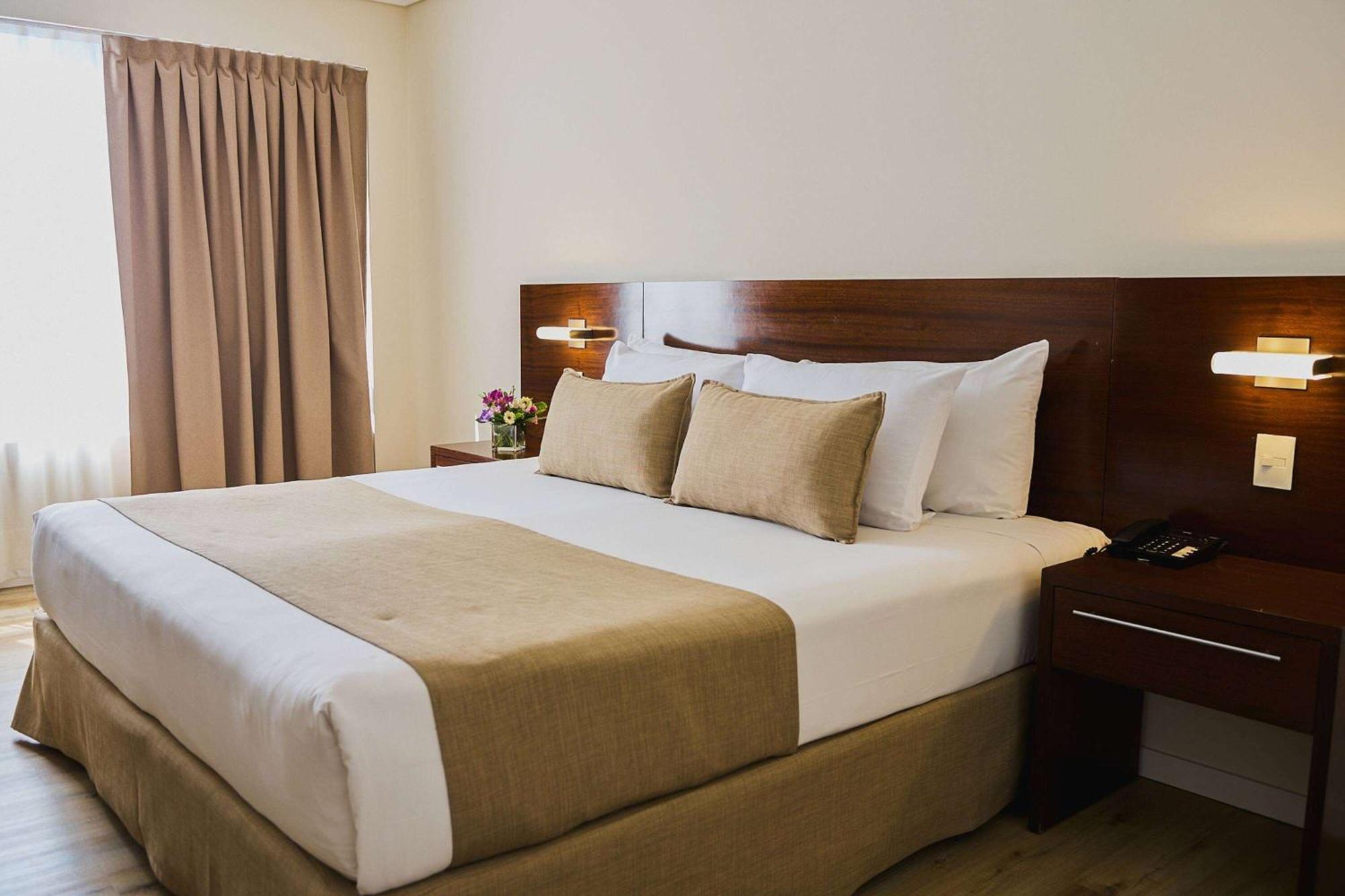 Dazzler By Wyndham Buenos Aires San Martin Hotel Bagian luar foto