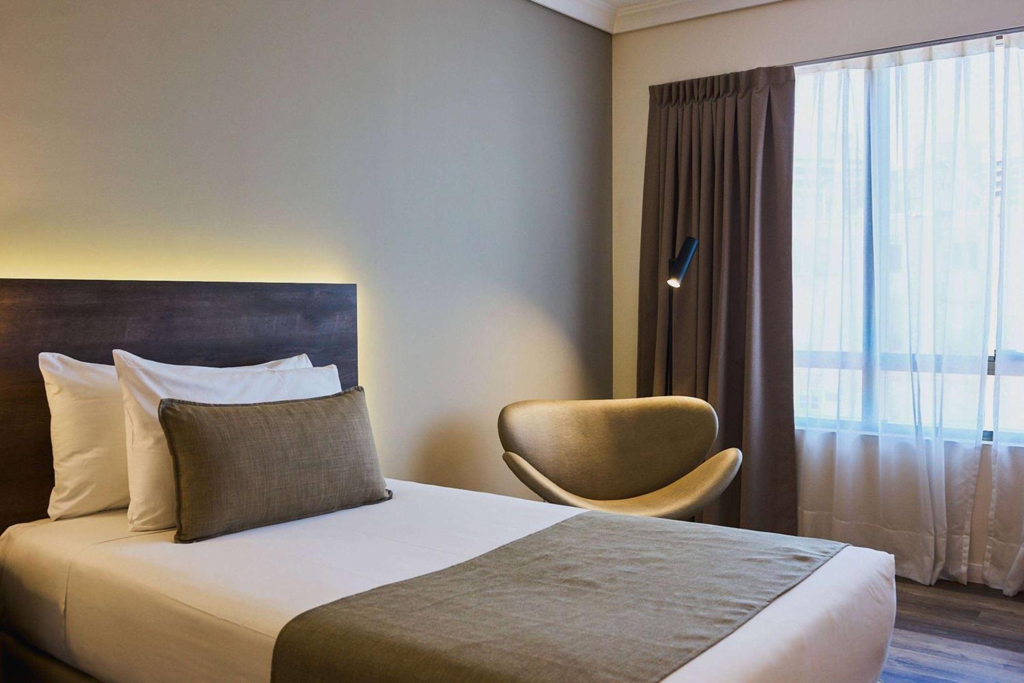 Dazzler By Wyndham Buenos Aires San Martin Hotel Bagian luar foto