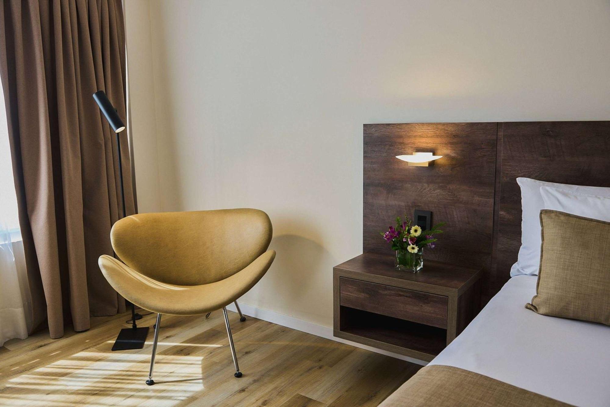 Dazzler By Wyndham Buenos Aires San Martin Hotel Bagian luar foto
