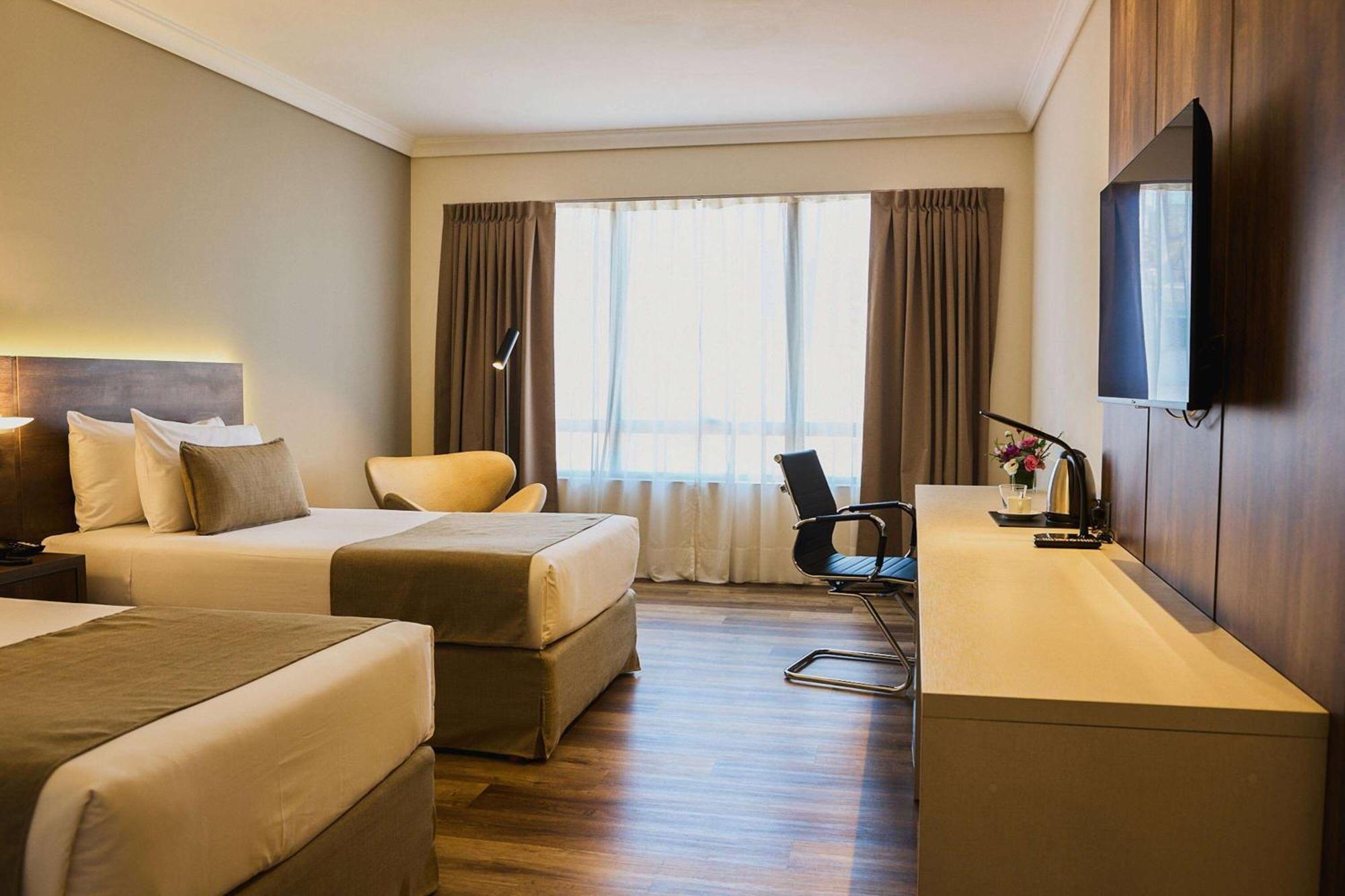 Dazzler By Wyndham Buenos Aires San Martin Hotel Bagian luar foto