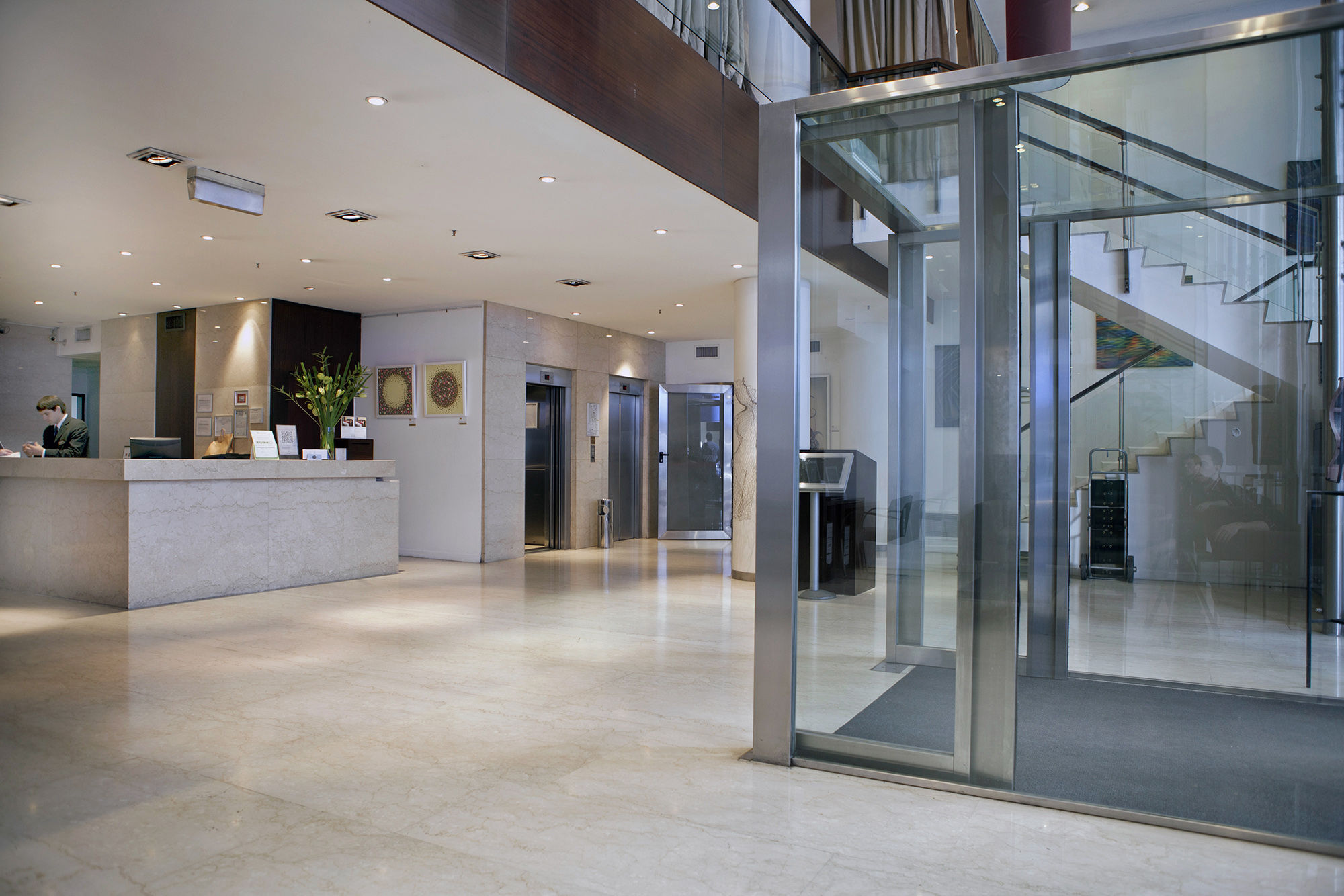 Dazzler By Wyndham Buenos Aires San Martin Hotel Bagian luar foto